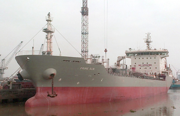 Tàu chở dầu hóa chất 13.000 DWT